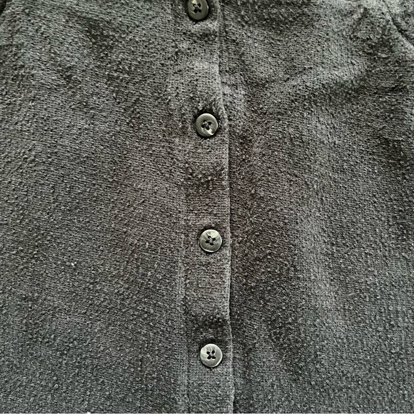 Madewell | Texture & Thread Button-Front Top - Picture 4 of 7
